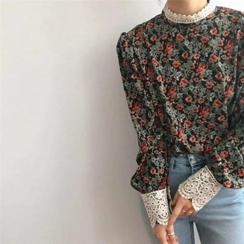 Floral Print Long Sleeve Blouse