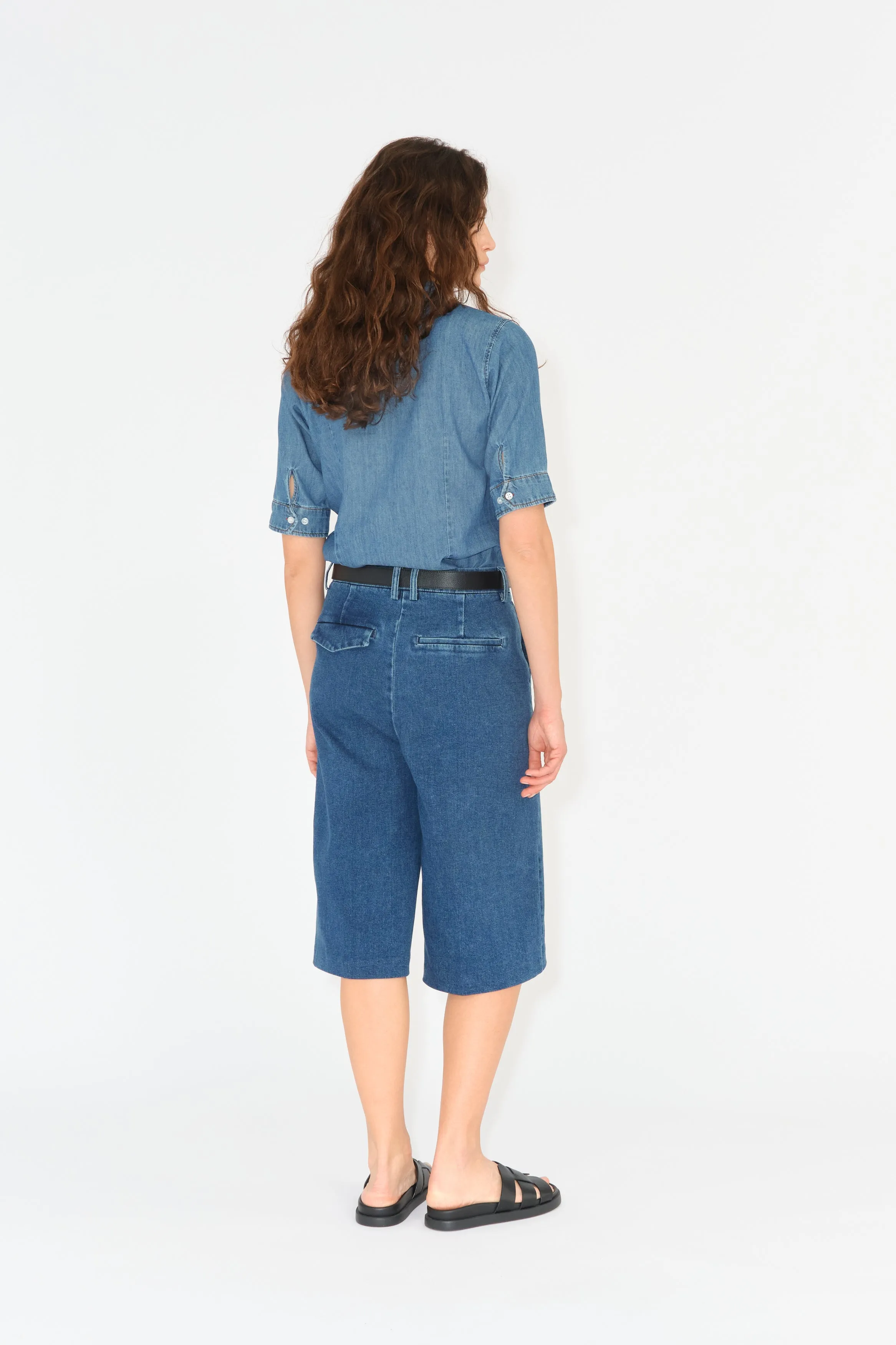 TRW-Ellen Bermuda Shorts Wash Dark Iowa